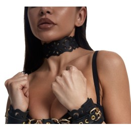 Черный ажурный чокер с золотистой фурнитурой
