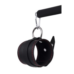 Черная распорка для ног с кожаными манжетами