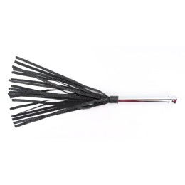 Черная плетка с металлической ручкой - 43 см.