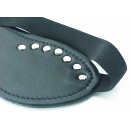 Черная кожаная маска с декором