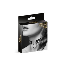 Черный чокер с замком в форме сердца