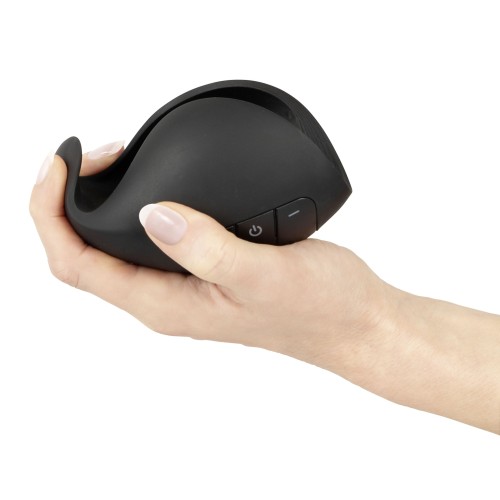 Черный мастурбатор с гибкими крылышками