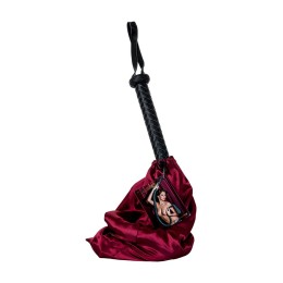 Длинный кожаный кнут с хлопушками на конце