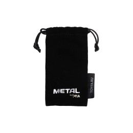 Металлическое кольцо на пенис