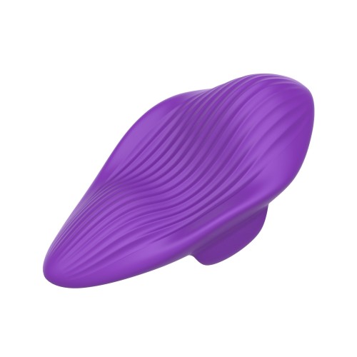 Фиолетовый вибратор в трусики с магнитной фиксацией