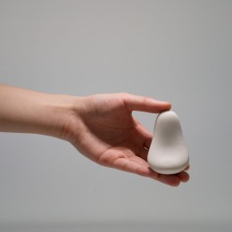 Серый вибромассажёр Opal