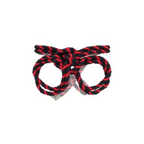 Черно-красные наручники-оковы «Узел-Альфа» из хлопковой веревки