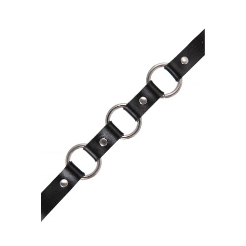 Черный кожаный чокер-ошейник с тремя кольцами