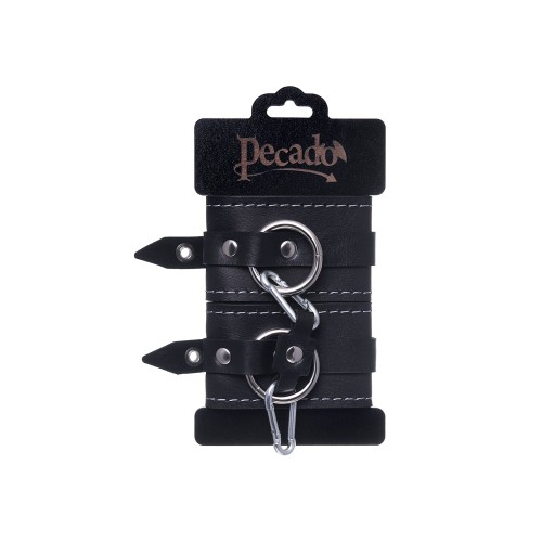 Черные двухслойные наручники с белой строчкой