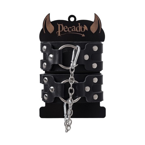 Черные кожаные оковы с двумя ремешками