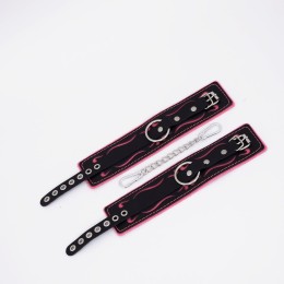 Черно-розовые кожаные оковы с розовой строчкой