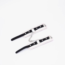 Бело-красные кожаные наручники