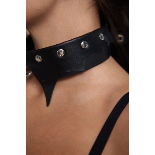 Черный однослойный кожаный ошейник с имитацией фигурного воротничка