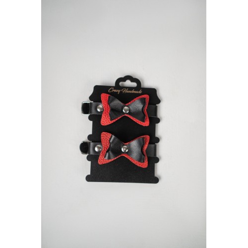 Черно-красные кожаные наручники с бантиками