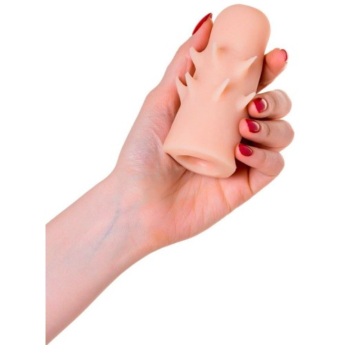 Телесный поясной страпон с вагинальной пробкой - 17 см.